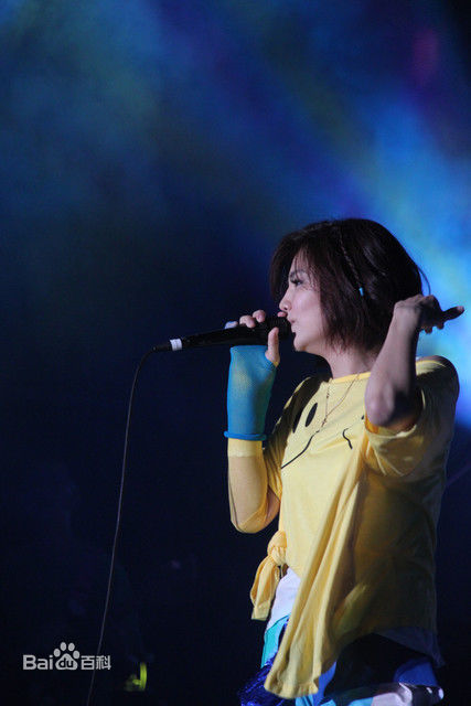 陈嘉桦(Ella、 Water（出道前）)2010个人代言舒跑素颜照壁纸