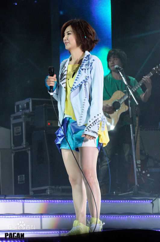 陈嘉桦(Ella、 Water（出道前）)2010个人代言舒跑素颜照壁纸