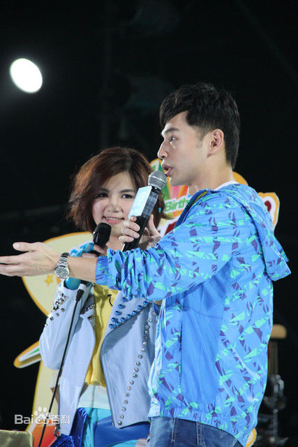 陈嘉桦(Ella、 Water（出道前）)2010个人代言舒跑素颜照壁纸