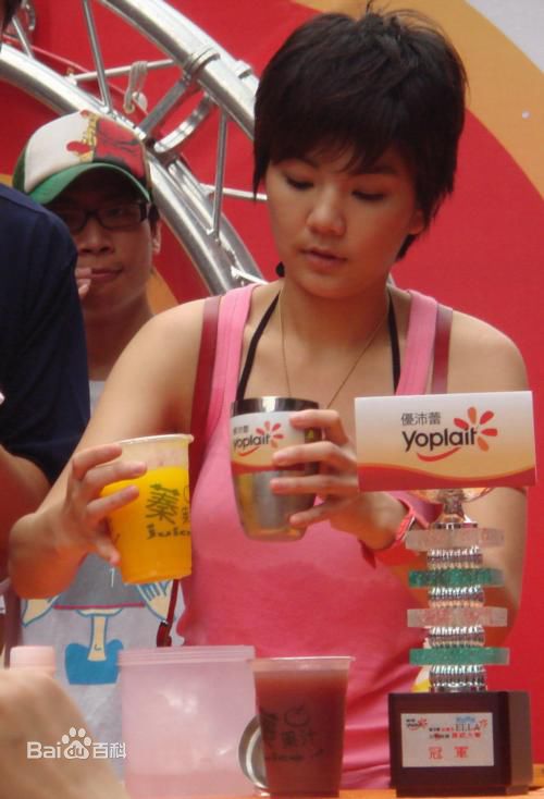 陈嘉桦(Ella、 Water（出道前）)2007个人代言益菌多素颜照相册