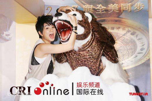 陈嘉桦(Ella、 Water（出道前）)2007个人代言黄金罗盘性感图片图集