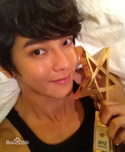 汪东城(Jiro Wang)获奖图片前后照片