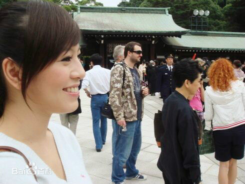 刘品言(Esther Lau)生活照壁纸壁纸