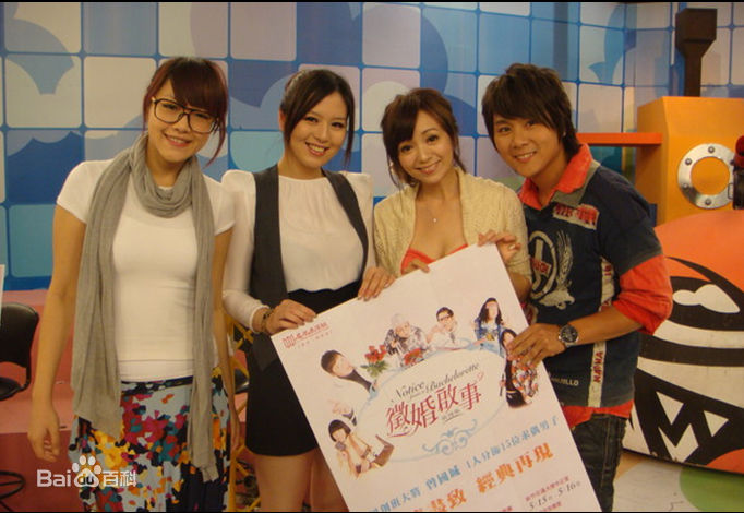 刘品言(Esther Lau)言言综合图册素颜照壁纸