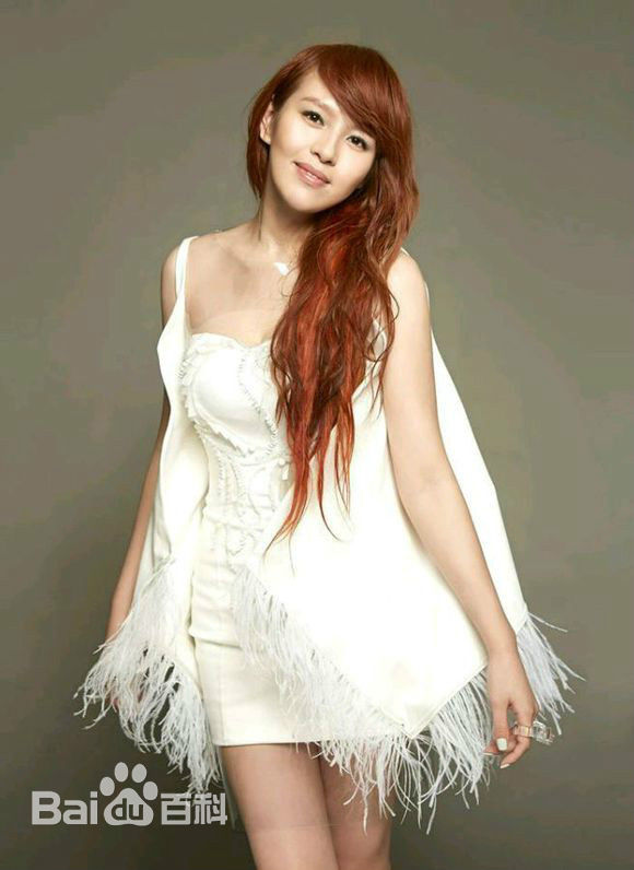 刘品言(Esther Lau)高清图集