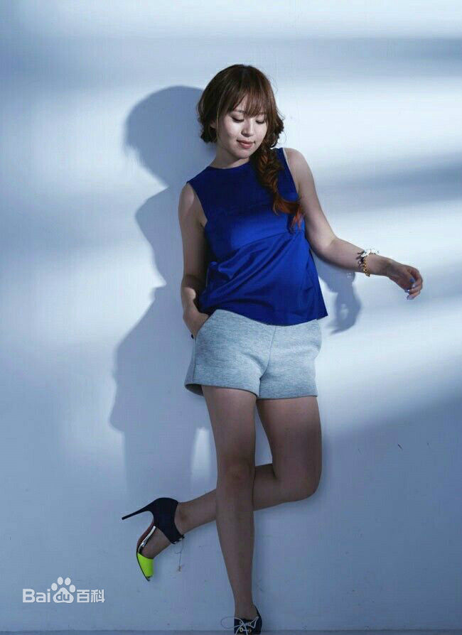 刘品言(Esther Lau)高清图集