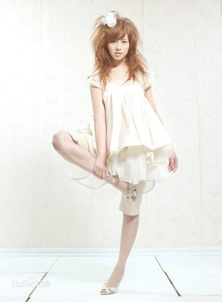 刘品言(Esther Lau)高清图集