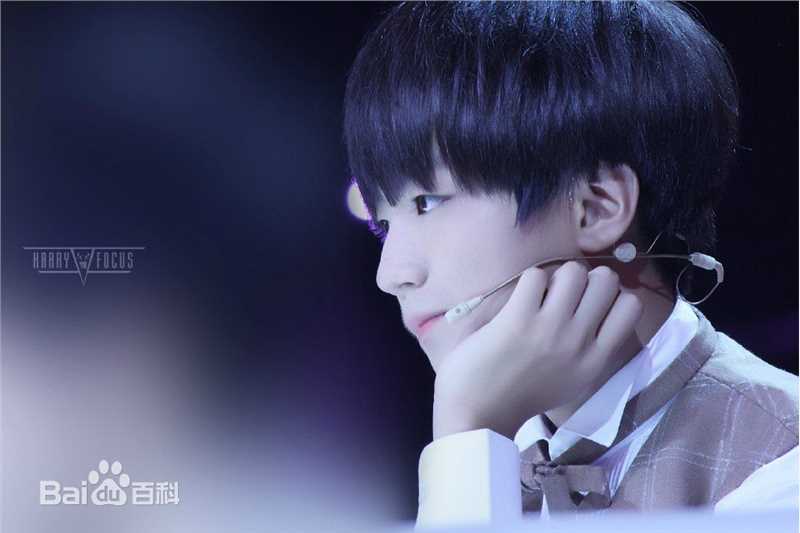 王俊凯(Karry)综艺图册（一）素颜照相册