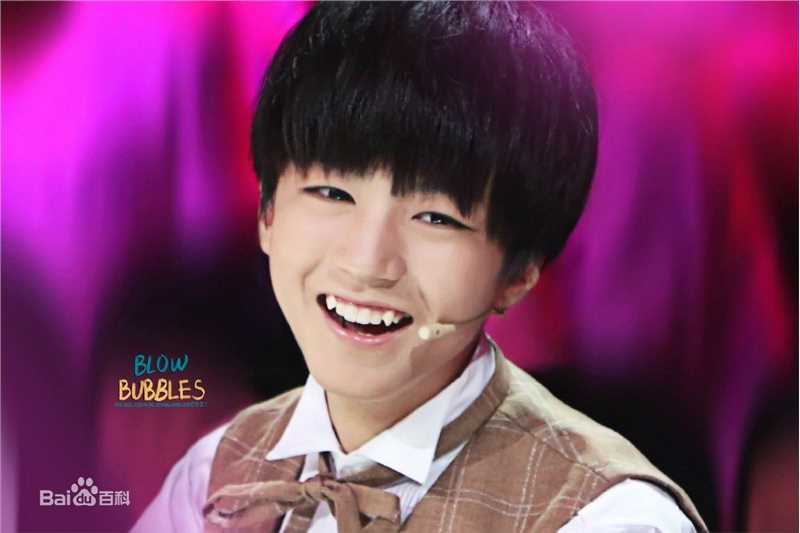 王俊凯(Karry)综艺图册（一）素颜照相册