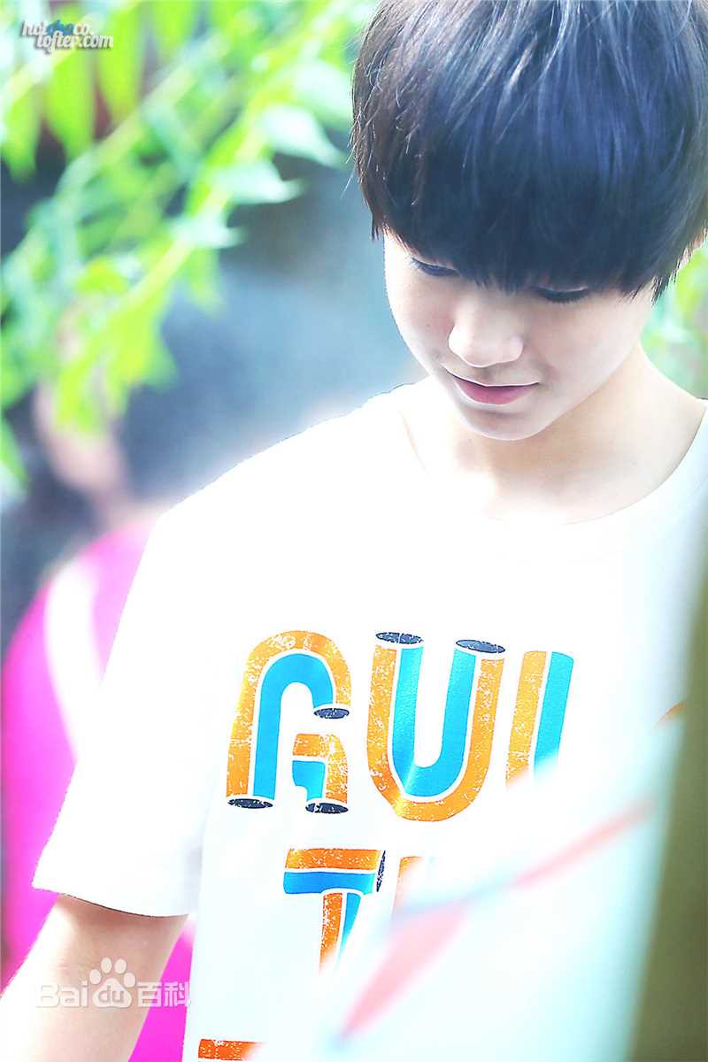 王俊凯(Karry)综艺图册（一）素颜照相册