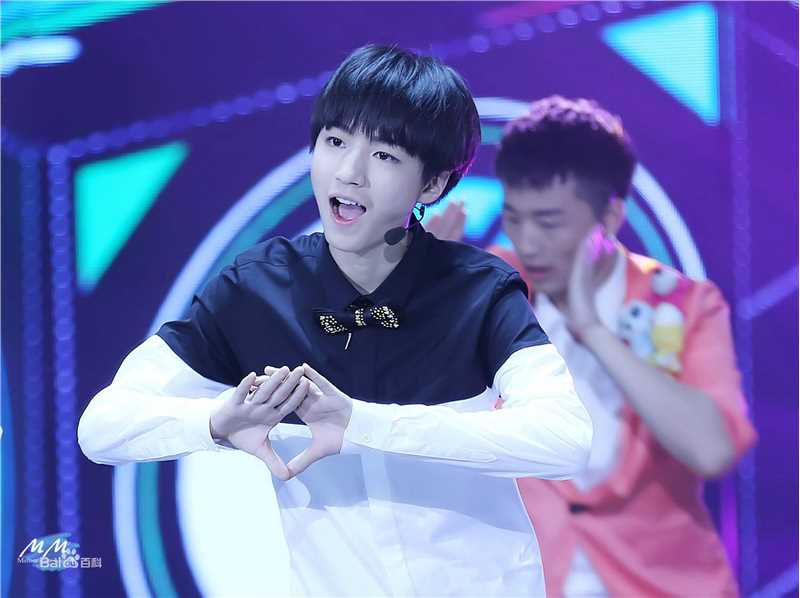 王俊凯(Karry)综艺图册（一）素颜照相册