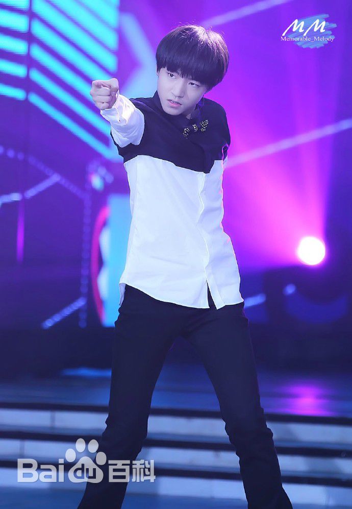 王俊凯(Karry)综艺图册（一）素颜照相册