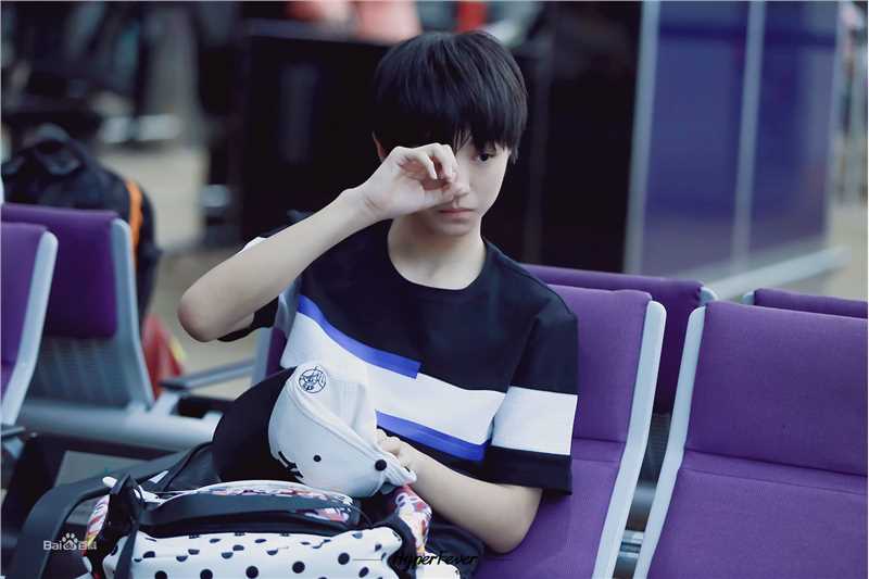 王俊凯(Karry)机场图册（二）生活照