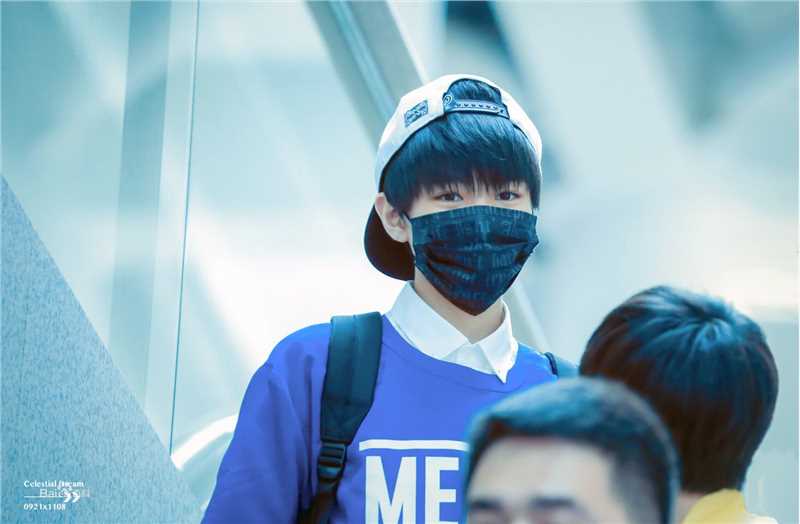 王俊凯(Karry)机场图册（二）生活照