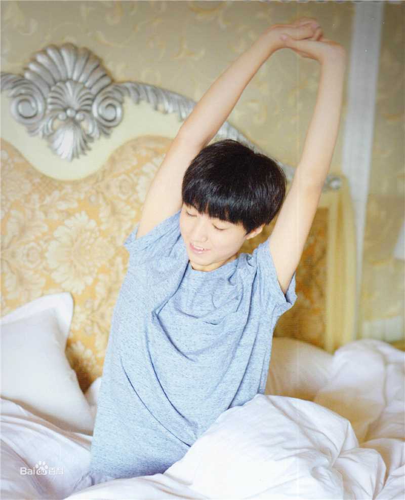 王俊凯(Karry)个人生写（二）性感图片图集