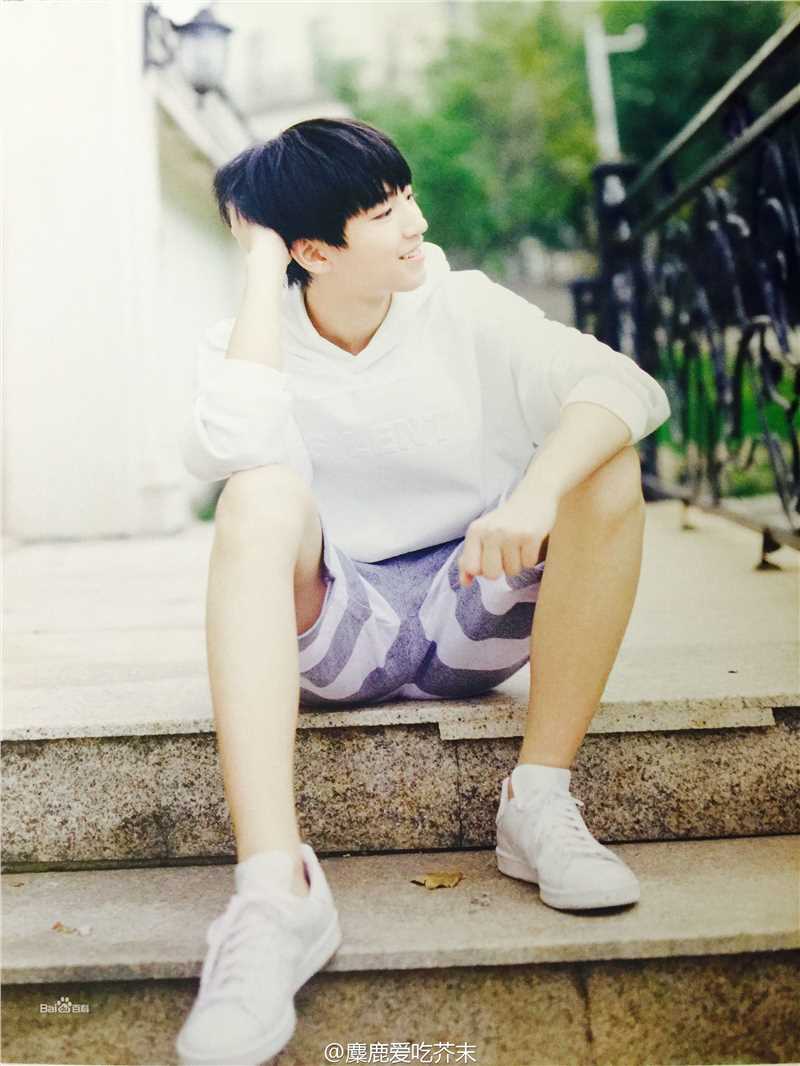 王俊凯(Karry)个人生写（二）性感图片图集