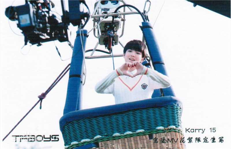 王俊凯(Karry)个人生写（二）性感图片图集