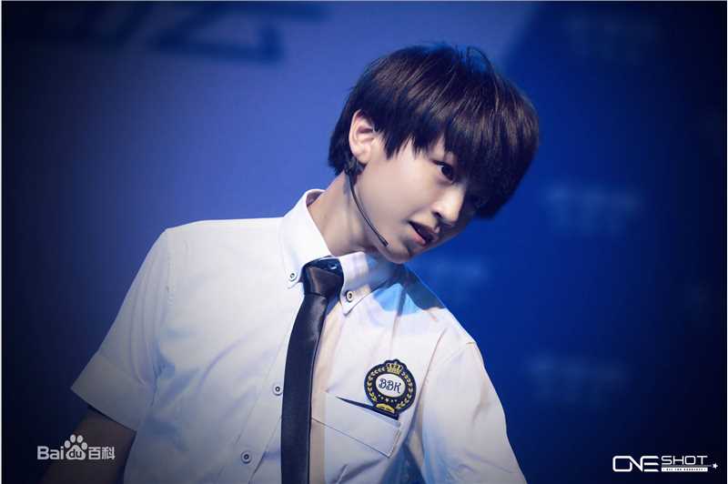 王俊凯(Karry)画报人生（一）图册