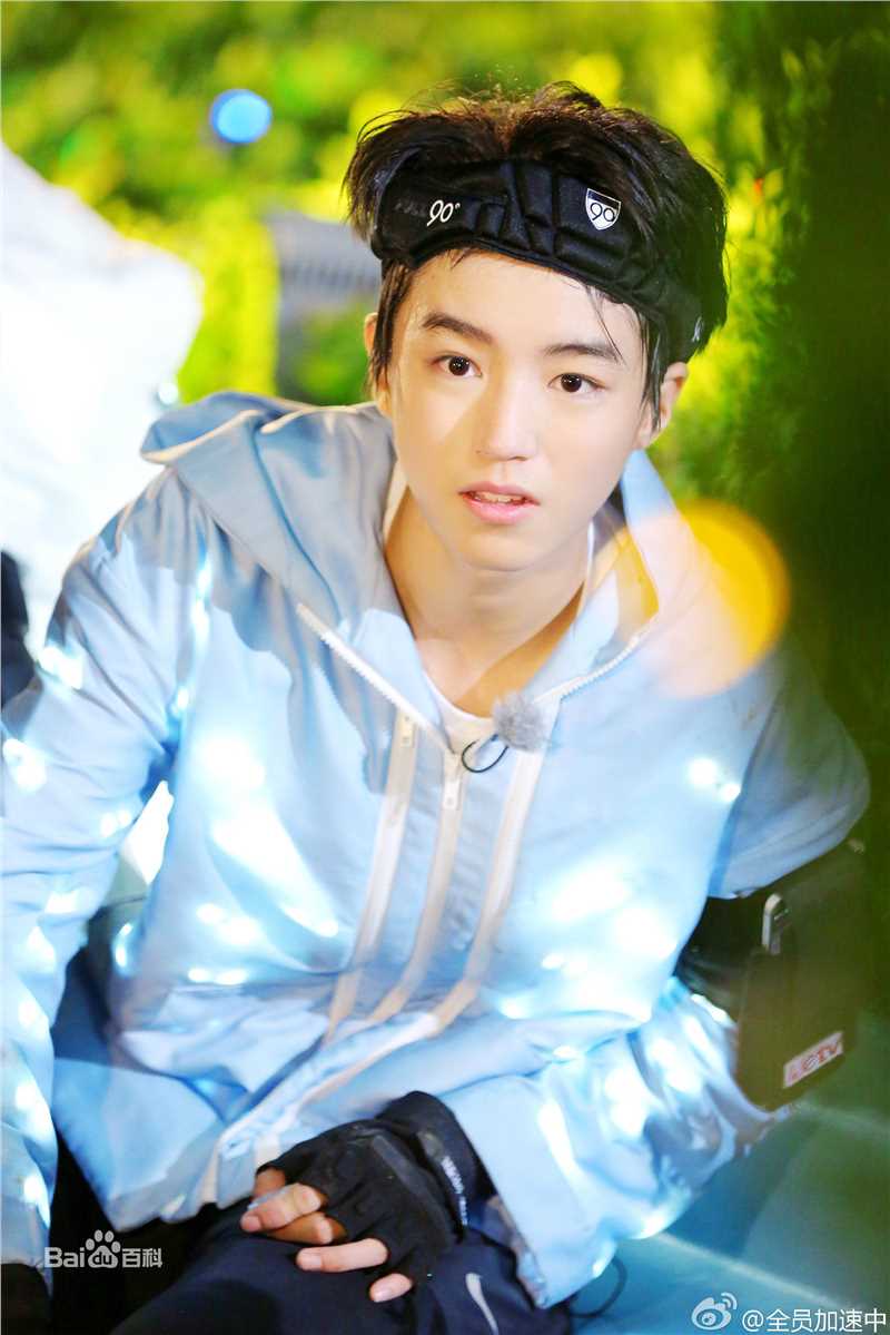 王俊凯(Karry)画报人生（一）图册