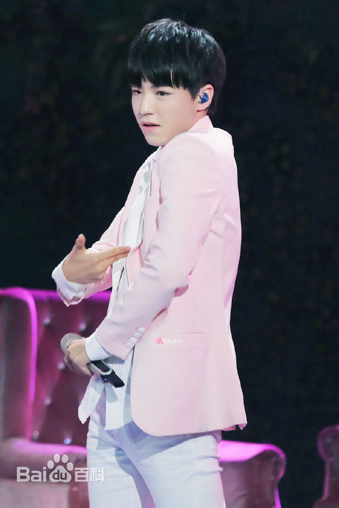 王俊凯(Karry)舞台表演（二）生活照相册