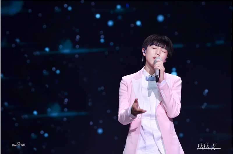 王俊凯(Karry)舞台表演（二）生活照相册