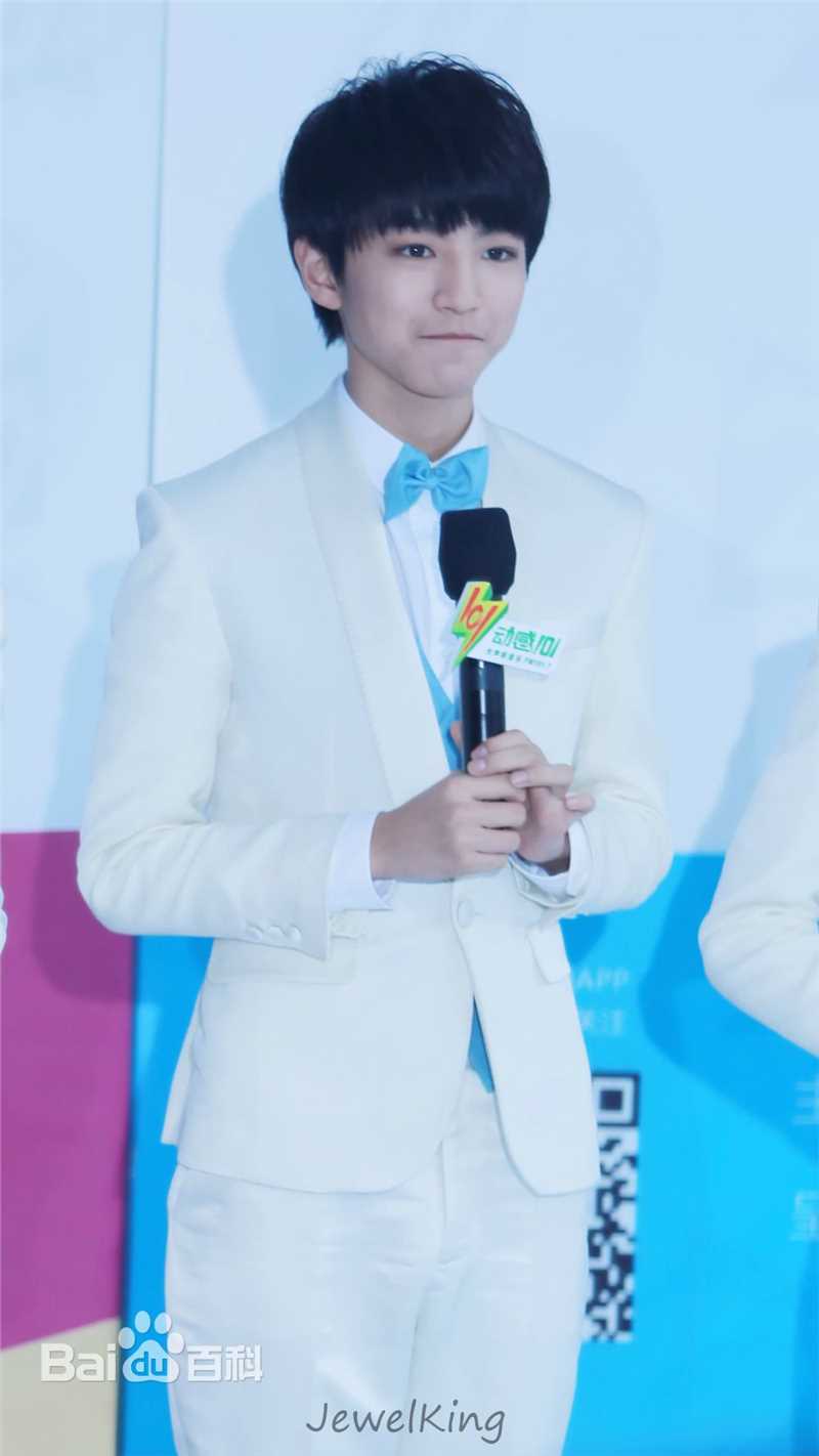 王俊凯(Karry)采访图册壁纸壁纸