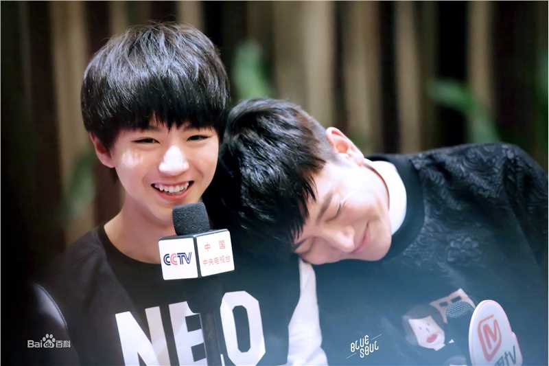 王俊凯(Karry)采访图册壁纸壁纸