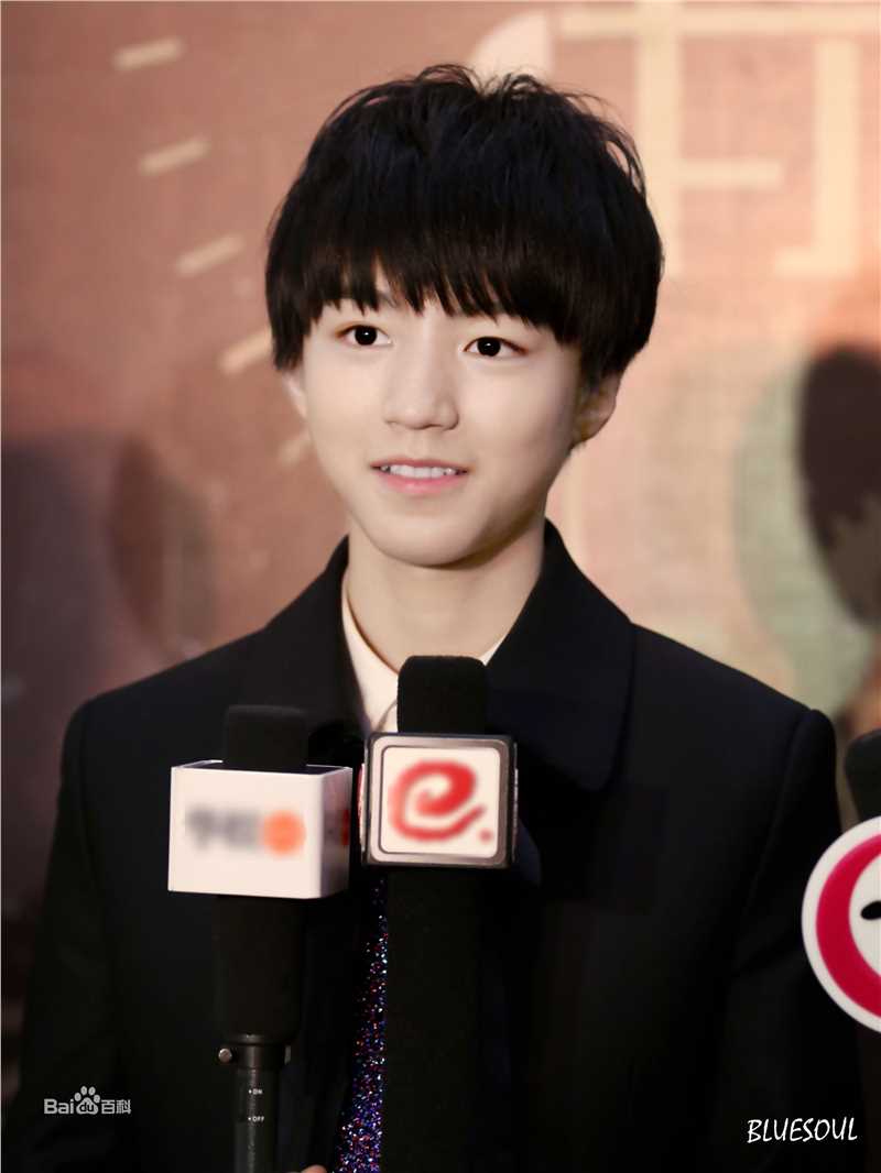 王俊凯(Karry)采访图册壁纸壁纸