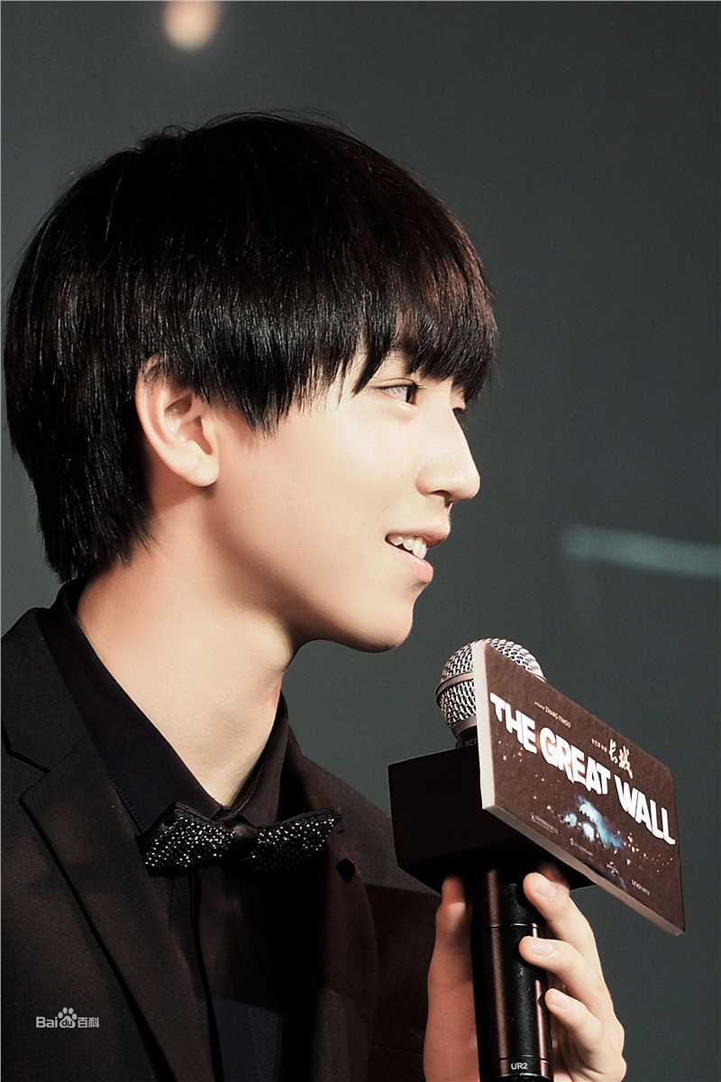 王俊凯(Karry)采访图册壁纸壁纸