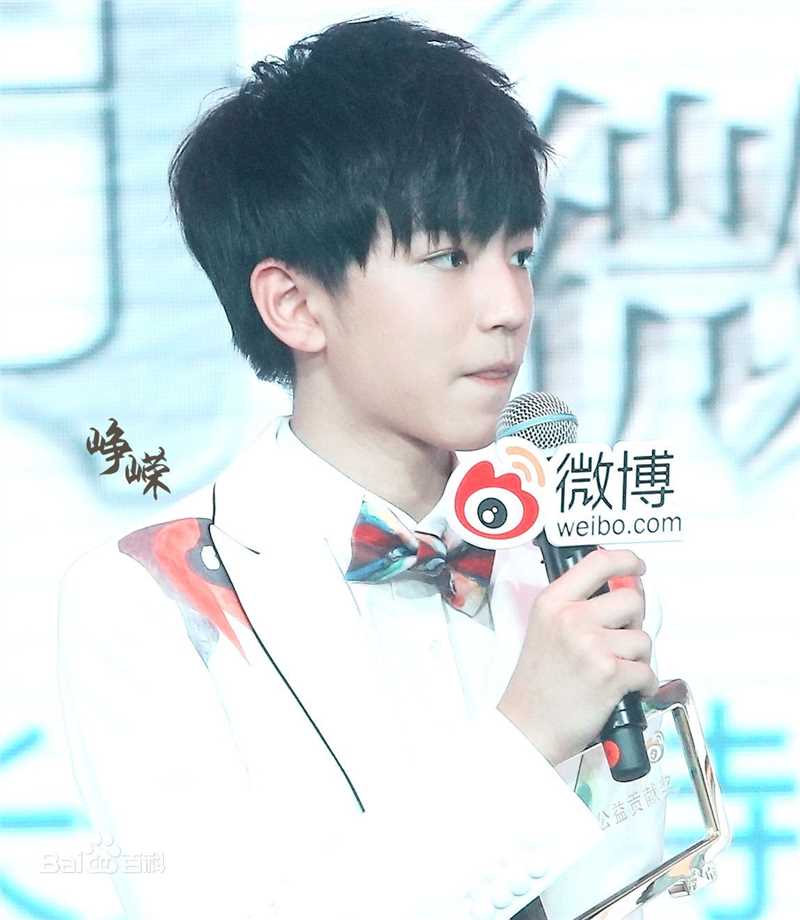 王俊凯(Karry)采访图册壁纸壁纸