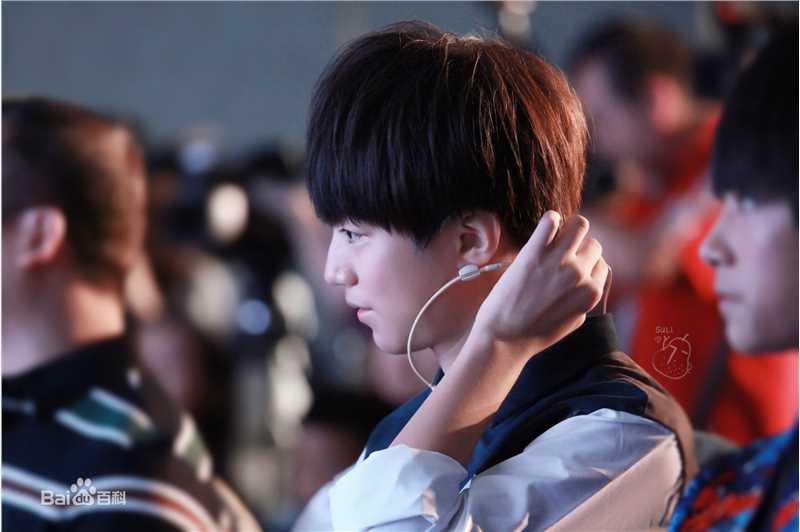 王俊凯(Karry)社会活动图片图集