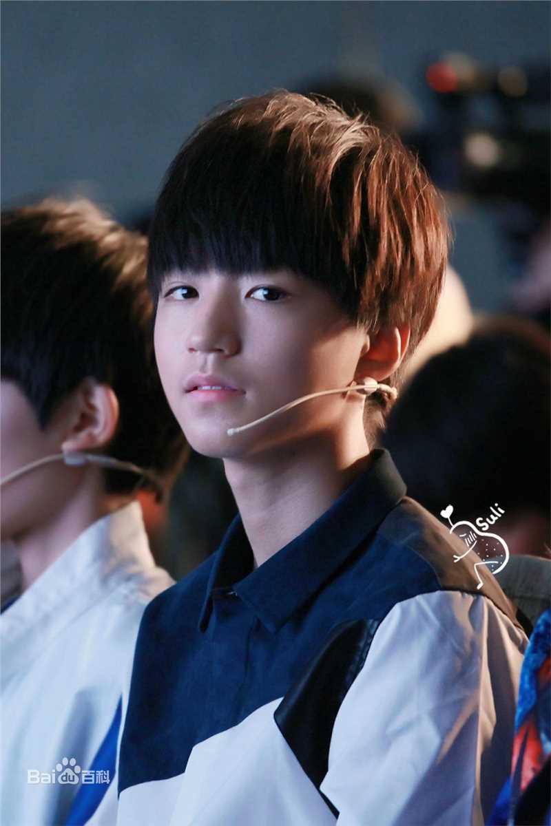 王俊凯(Karry)社会活动图片图集