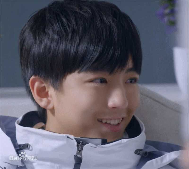 王俊凯(Karry)超少年密码生活照相册