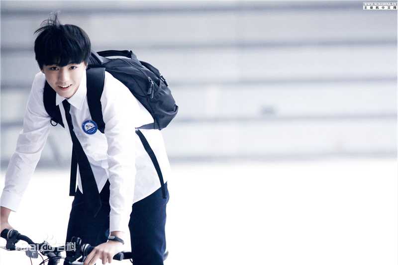 王俊凯(Karry)超少年密码生活照相册