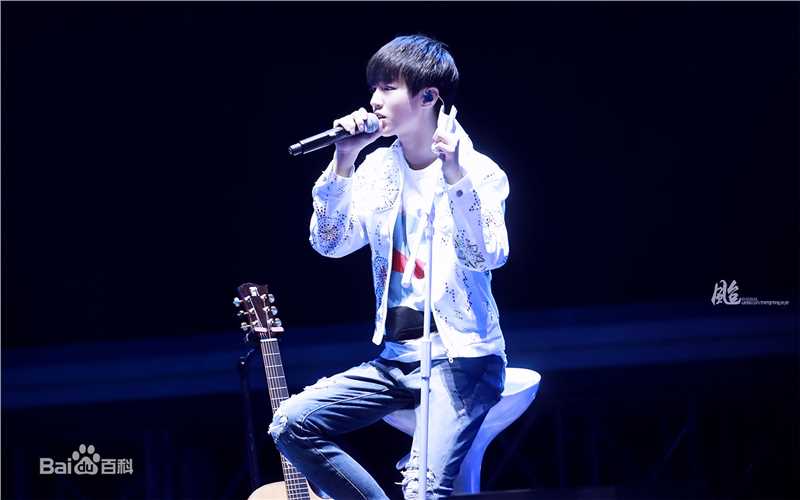 王俊凯(Karry)三周年粉丝见面会北京场壁纸壁纸