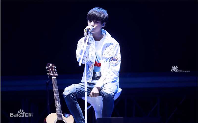 王俊凯(Karry)三周年粉丝见面会北京场壁纸壁纸