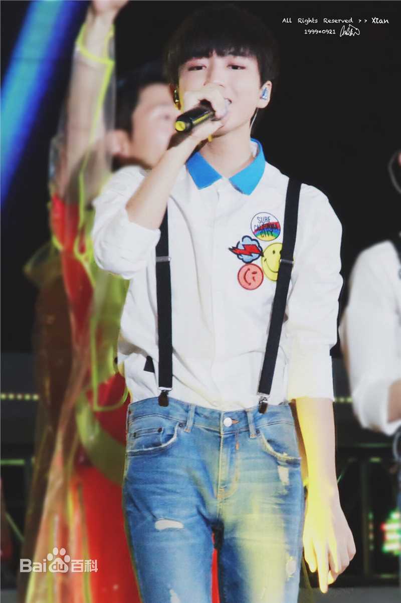 王俊凯(Karry)三周年粉丝见面会北京场壁纸壁纸