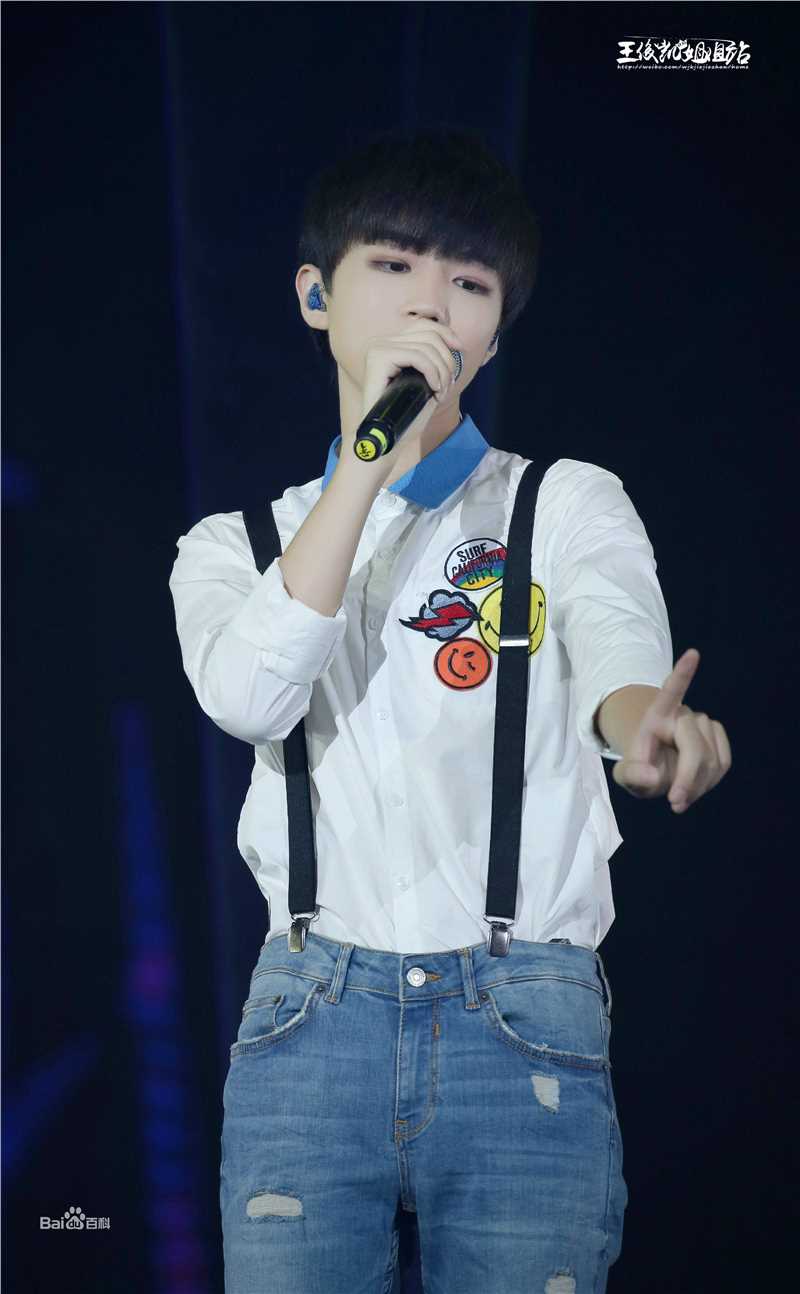 王俊凯(Karry)三周年粉丝见面会北京场壁纸壁纸