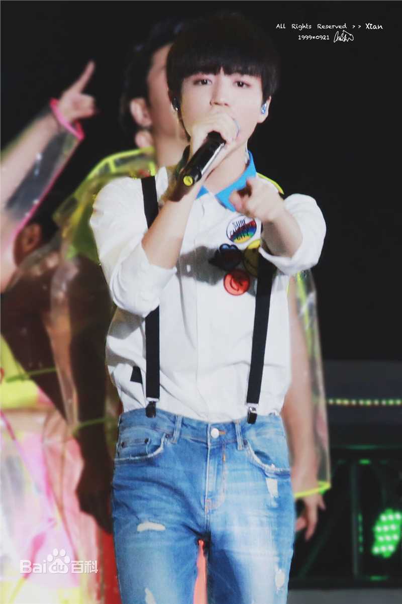 王俊凯(Karry)三周年粉丝见面会北京场壁纸壁纸