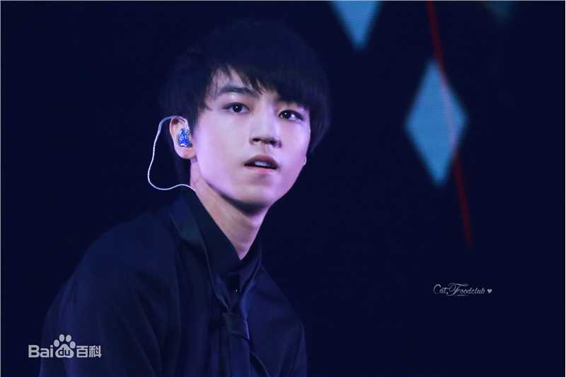 王俊凯(Karry)三周年粉丝见面会广州场前后照片