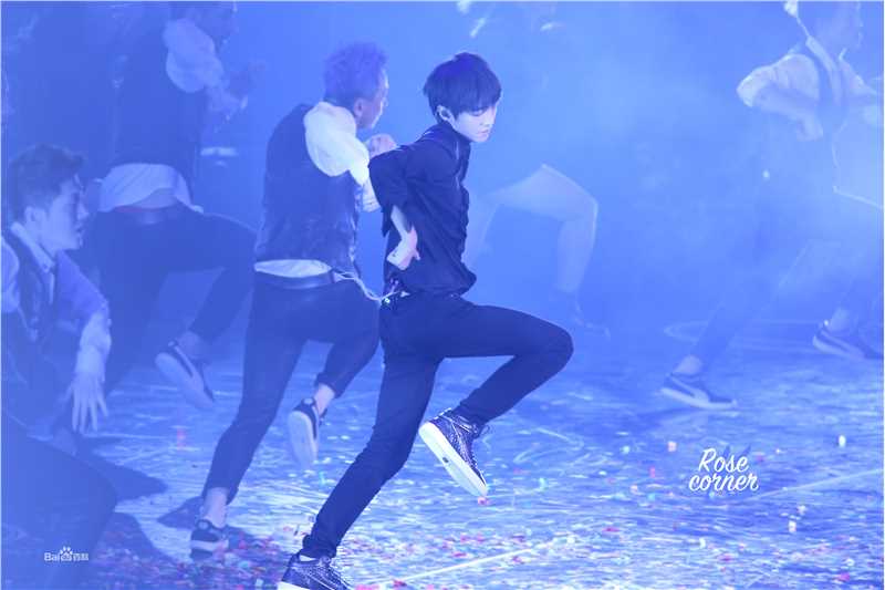 王俊凯(Karry)三周年粉丝见面会广州场前后照片