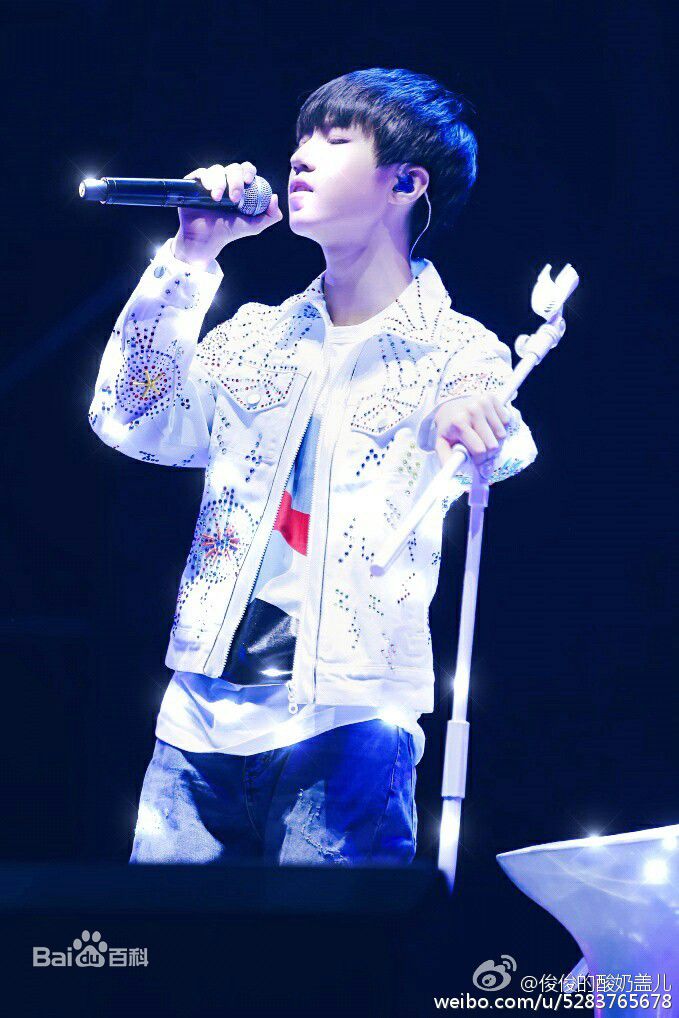 王俊凯(Karry)三周年粉丝见面会广州场前后照片