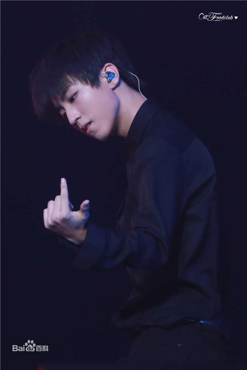 王俊凯(Karry)三周年粉丝见面会广州场前后照片