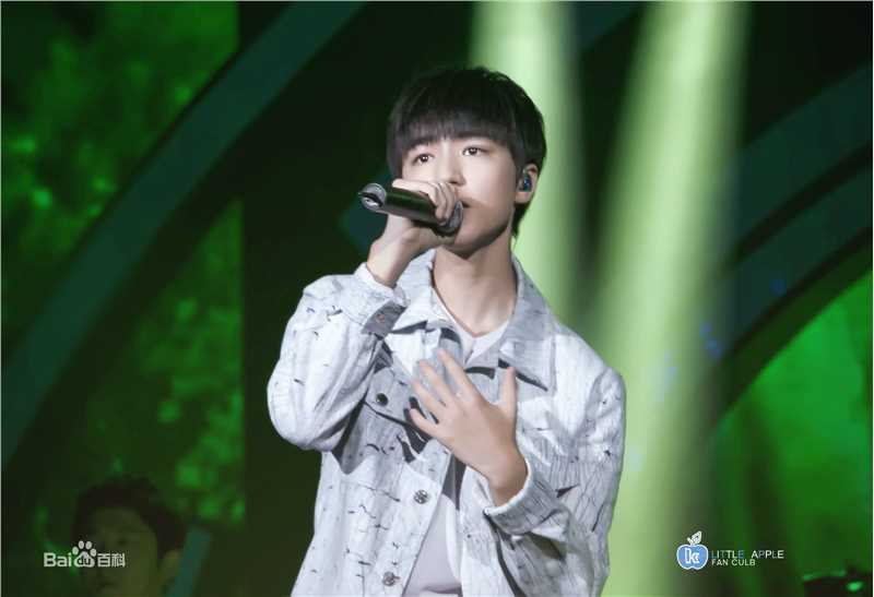 王俊凯(Karry)十七岁生日会壁纸壁纸