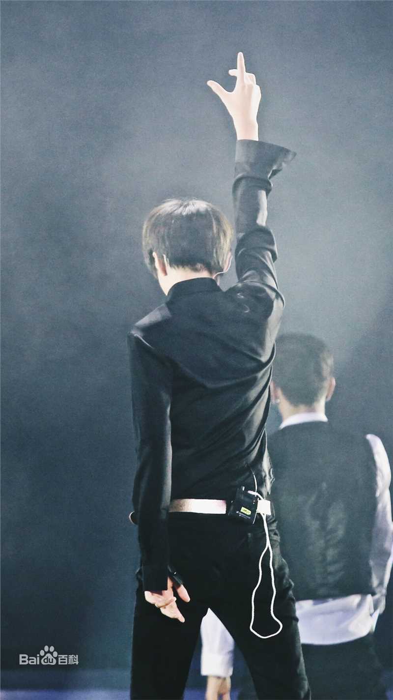 王俊凯(Karry)舞台表演（三）前后照片