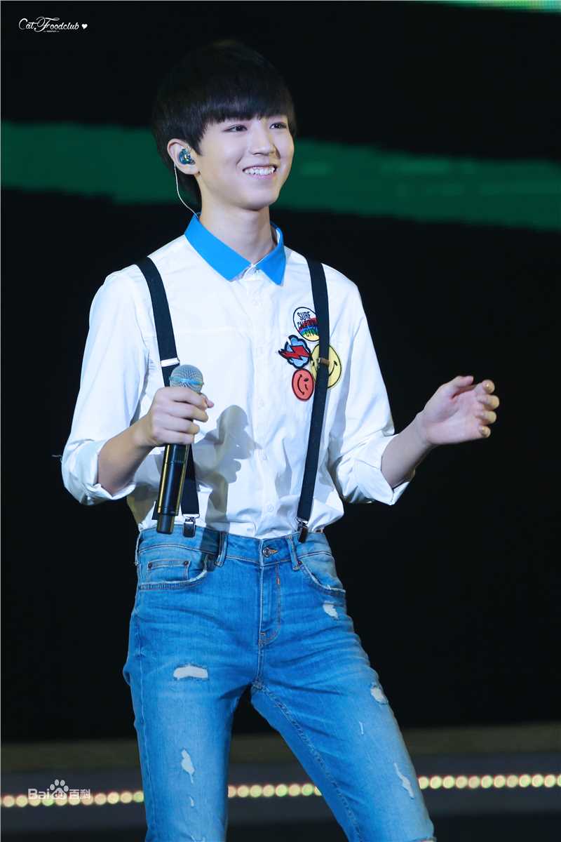 王俊凯(Karry)舞台表演（三）前后照片