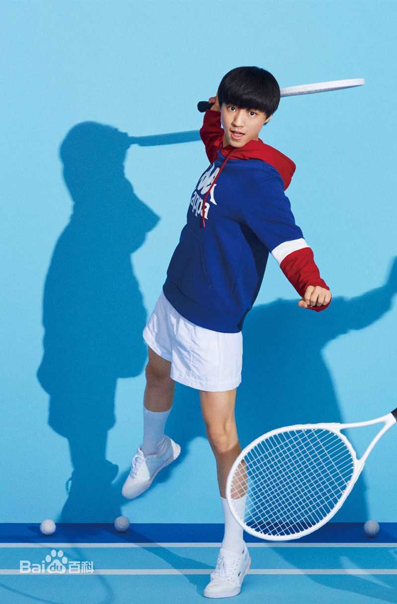 王俊凯(Karry)时尚·COOPOLITAN素颜照相册