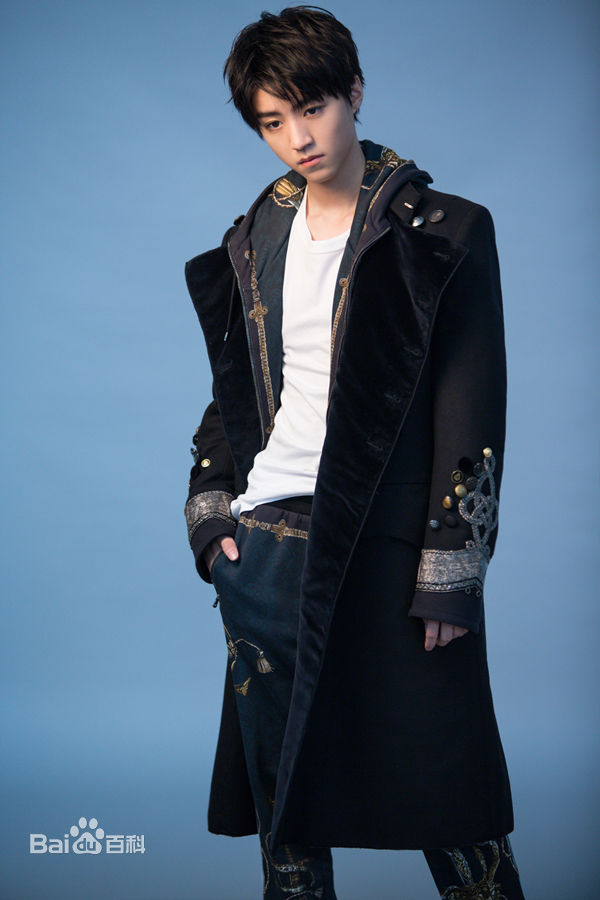 王俊凯(Karry)最优质《红秀GRAZIA》第327期双封面相册