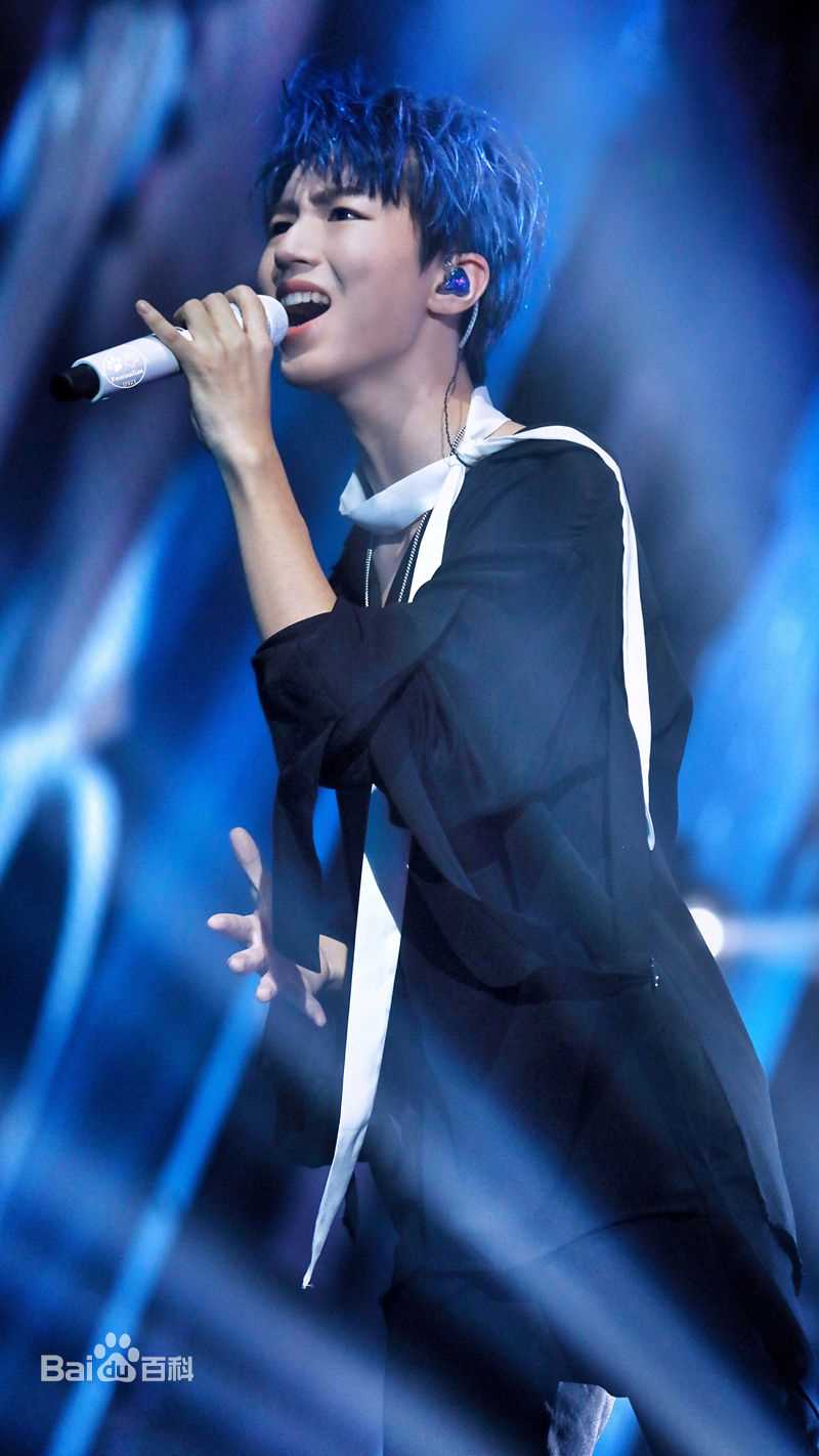 王俊凯(Karry)四周年粉丝见面会-南京素颜照相册