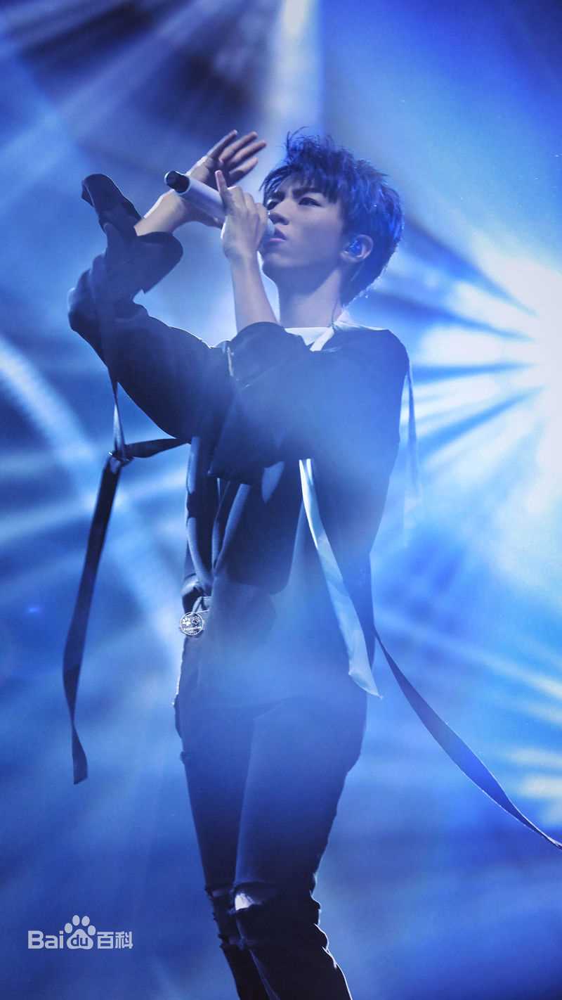 王俊凯(Karry)四周年粉丝见面会-南京素颜照相册